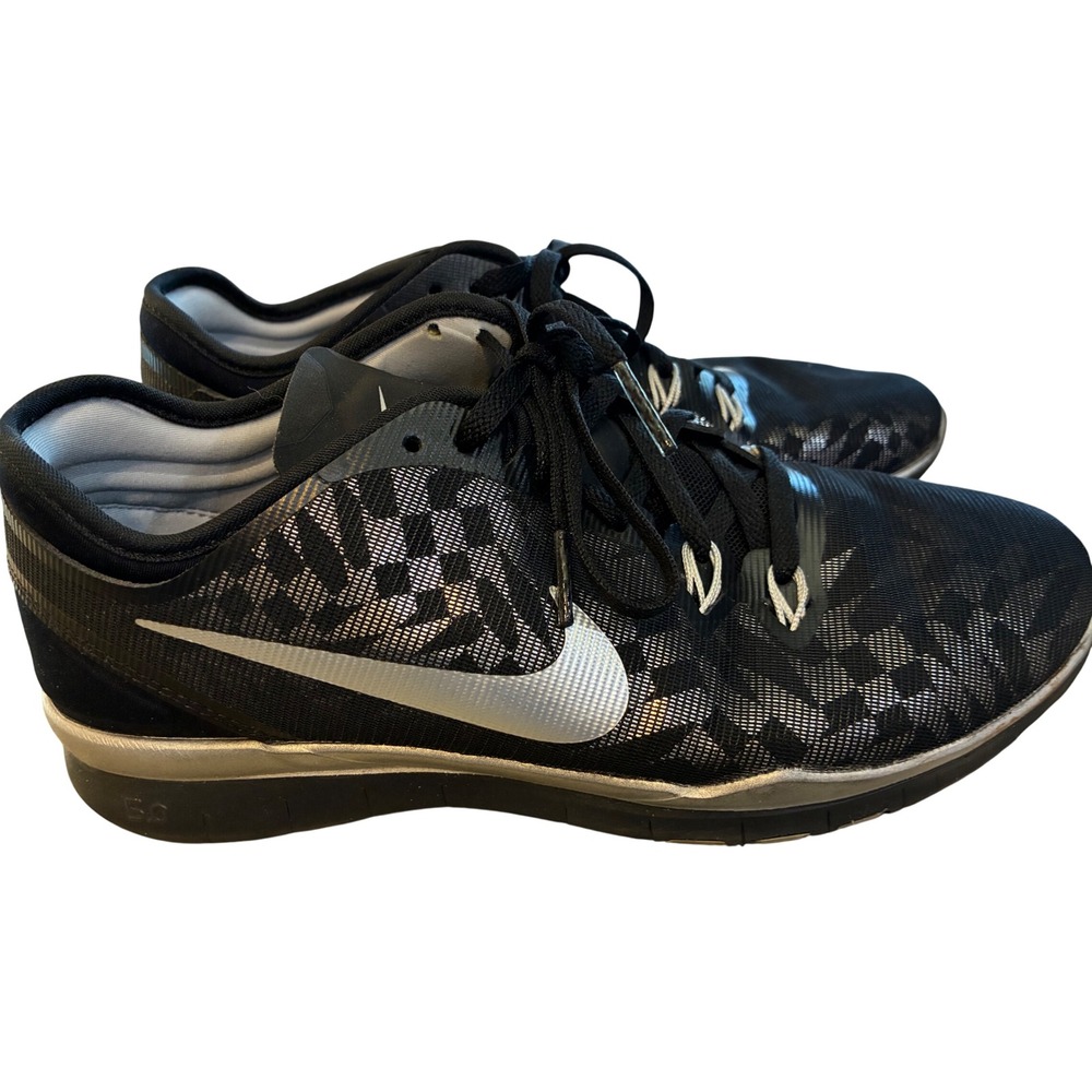 Nike Free TR Fit 5 Sneakers Womens 7.5 Black Silver Excellent 806277-001